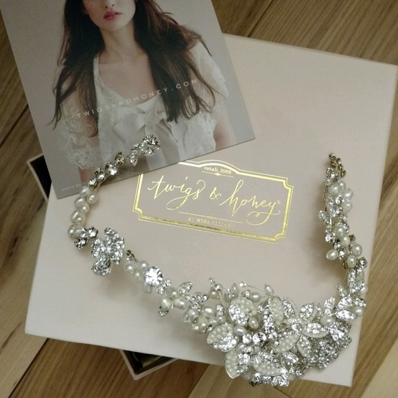Hand wired Pearl and crystal flower headpiece main image 5
